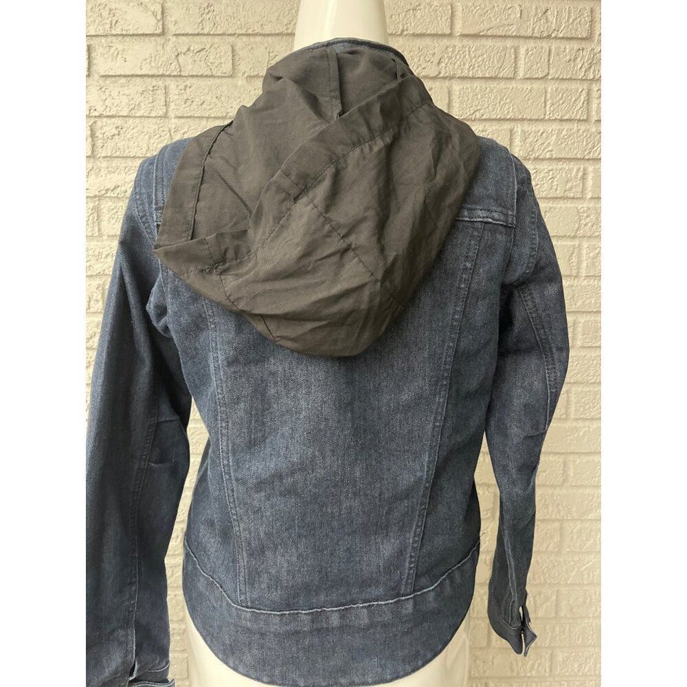 Levi Strauss & Co Women Long Sleeve Blue Denim Trucker Hoodie Jacket Size M - Picture 2 of 15